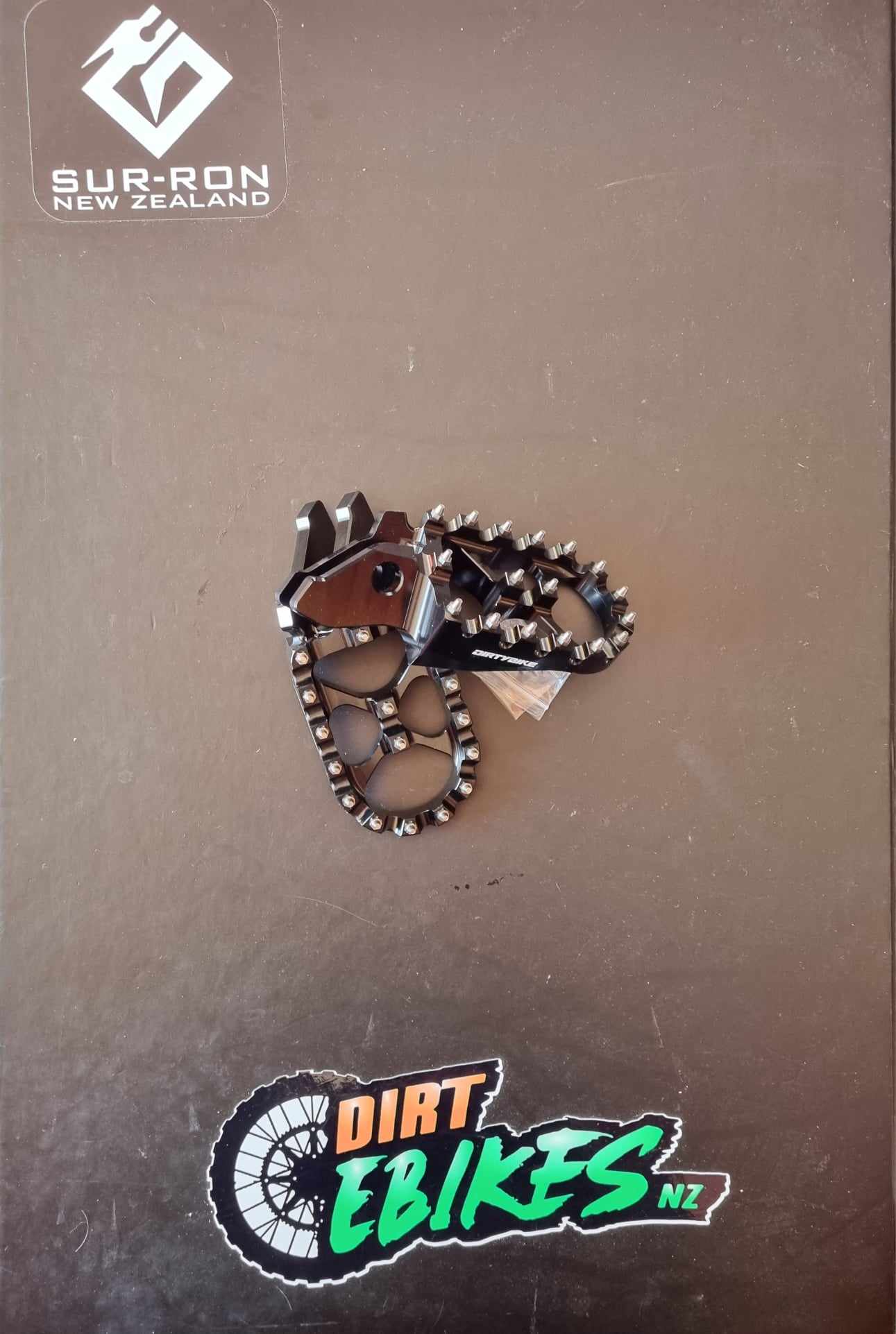 Ultra Bee foot pegs - upgrade DB industries