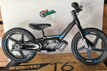 Load image into Gallery viewer, STACYC 16&quot; electric balance bike
